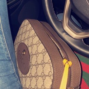 Neo Vintage GG Supreme messenger bag